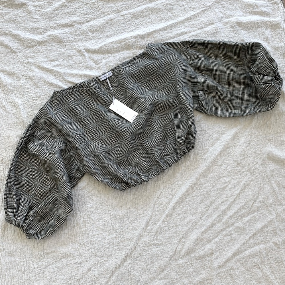 Designer Dominique Healy linen Louie crop shirt nwt unique sample sale piece